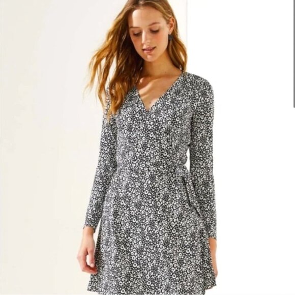 Loft | Black and White Leopard Print Long Sleeve True Wrap Dress Size 6 - Picture 1 of 7